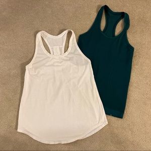Bundle: 2 lululemon tanks.